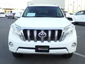 Toyota Land Cruiser Prado 2015 White