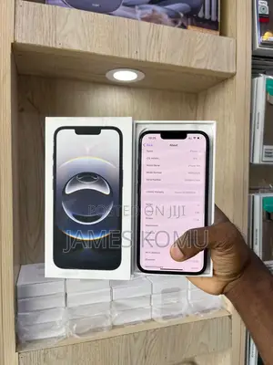 Apple iPhone 16e 256 GB Black