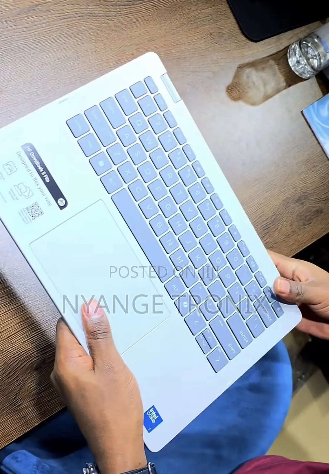 New Laptop HP OmniBook X Flip 14" 16GB Intel Core Ultra 7 SSD 1T