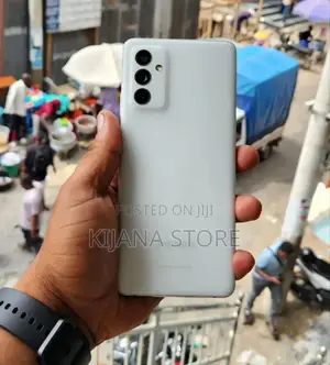 Samsung Galaxy A82 5G (Galaxy Quantum 2) 128 GB White