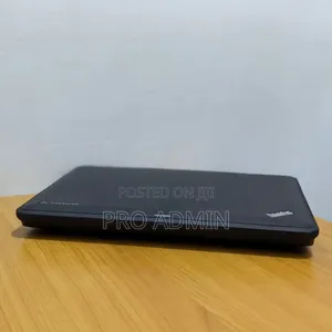 Laptop Lenovo ThinkPad X131e 4GB Intel Core I3 HDD 500GB