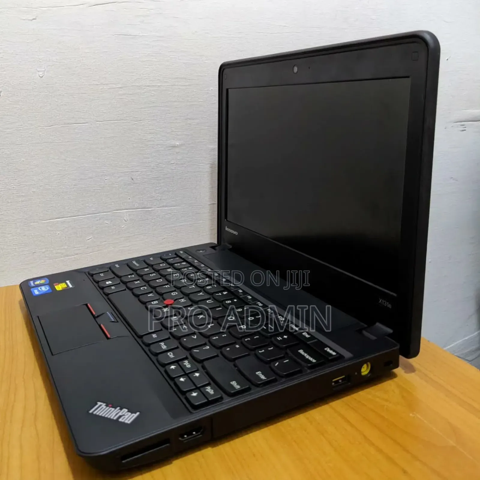 Laptop Lenovo ThinkPad X131e 4GB Intel Core I3 HDD 500GB
