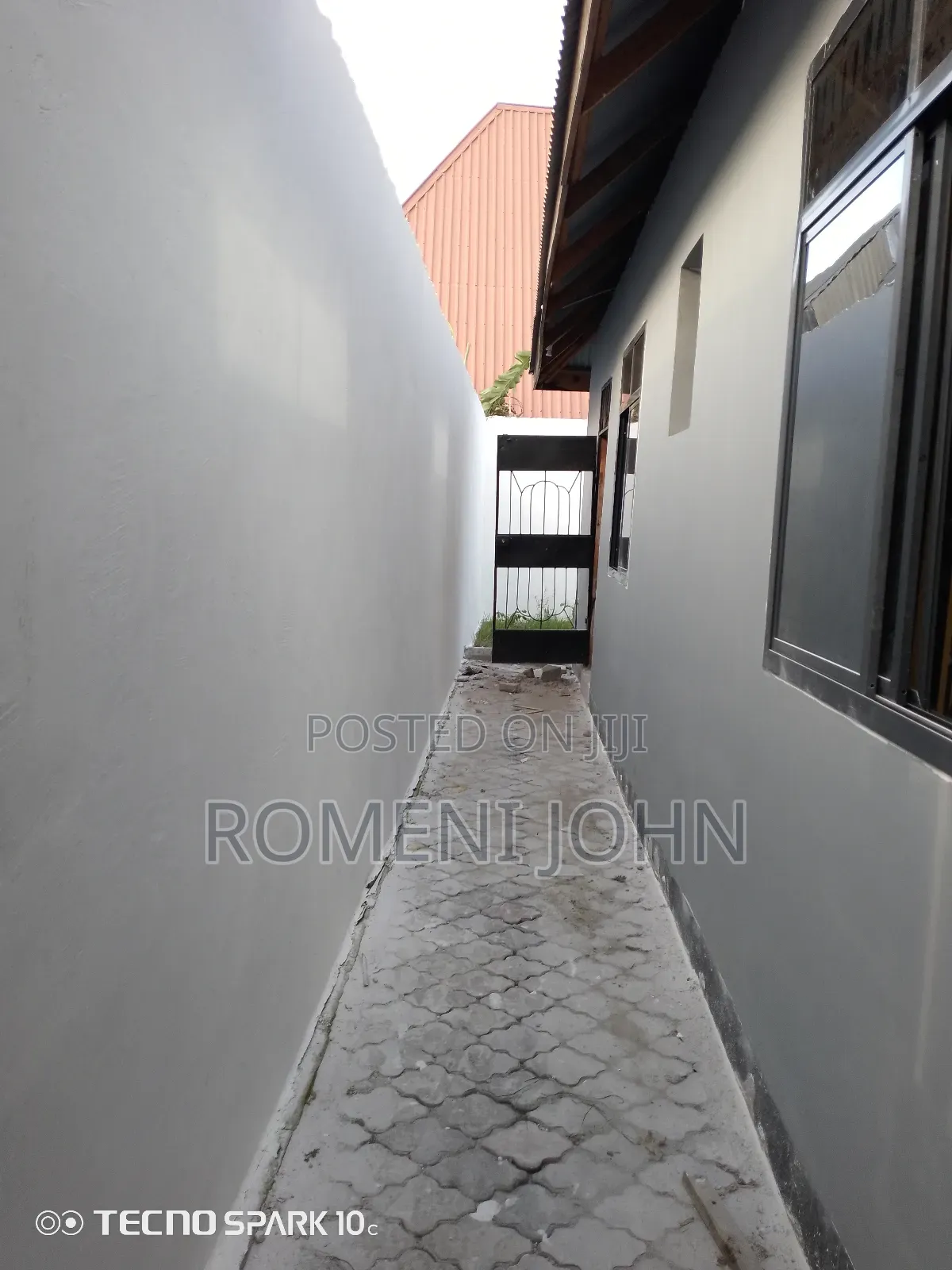 1bdrm Apartment in Tanzania Daresalaam, Ilala for rent