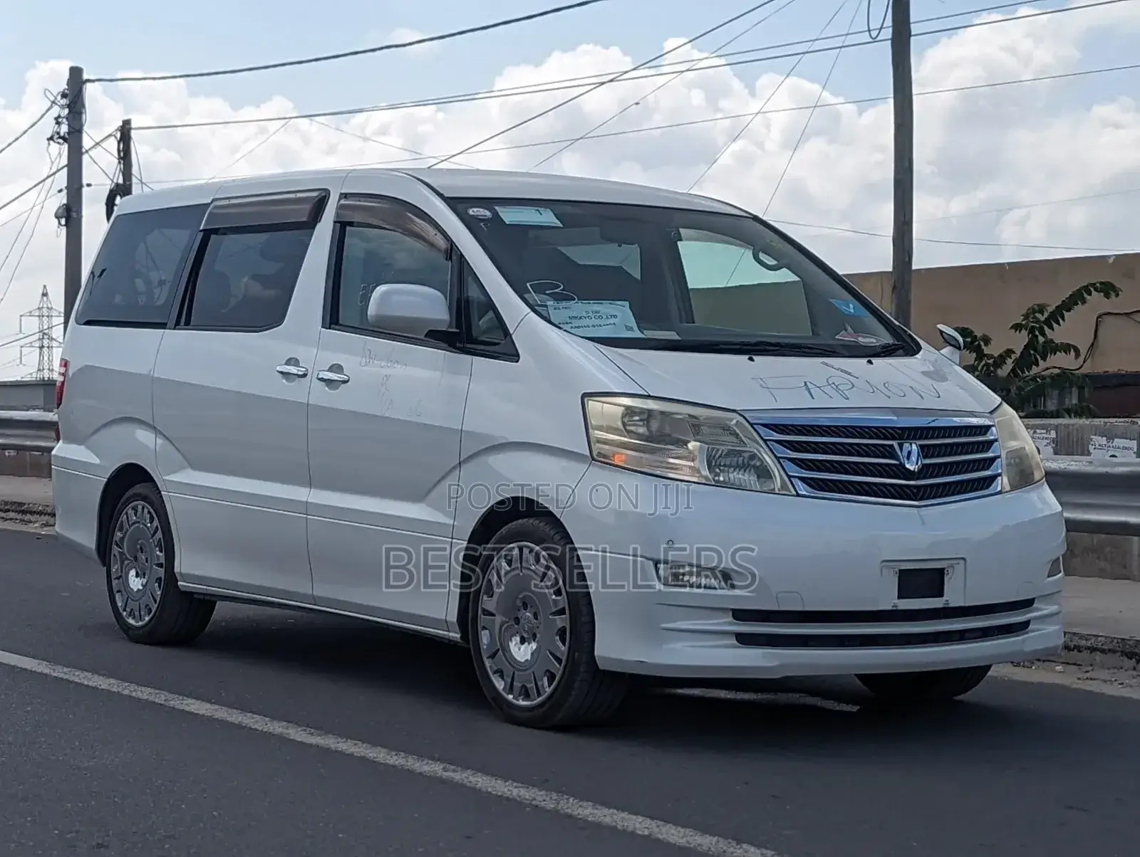 Toyota Alphard 2.4 Petrol AWD 2006 White