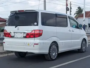 Toyota Alphard 2.4 Petrol AWD 2006 White