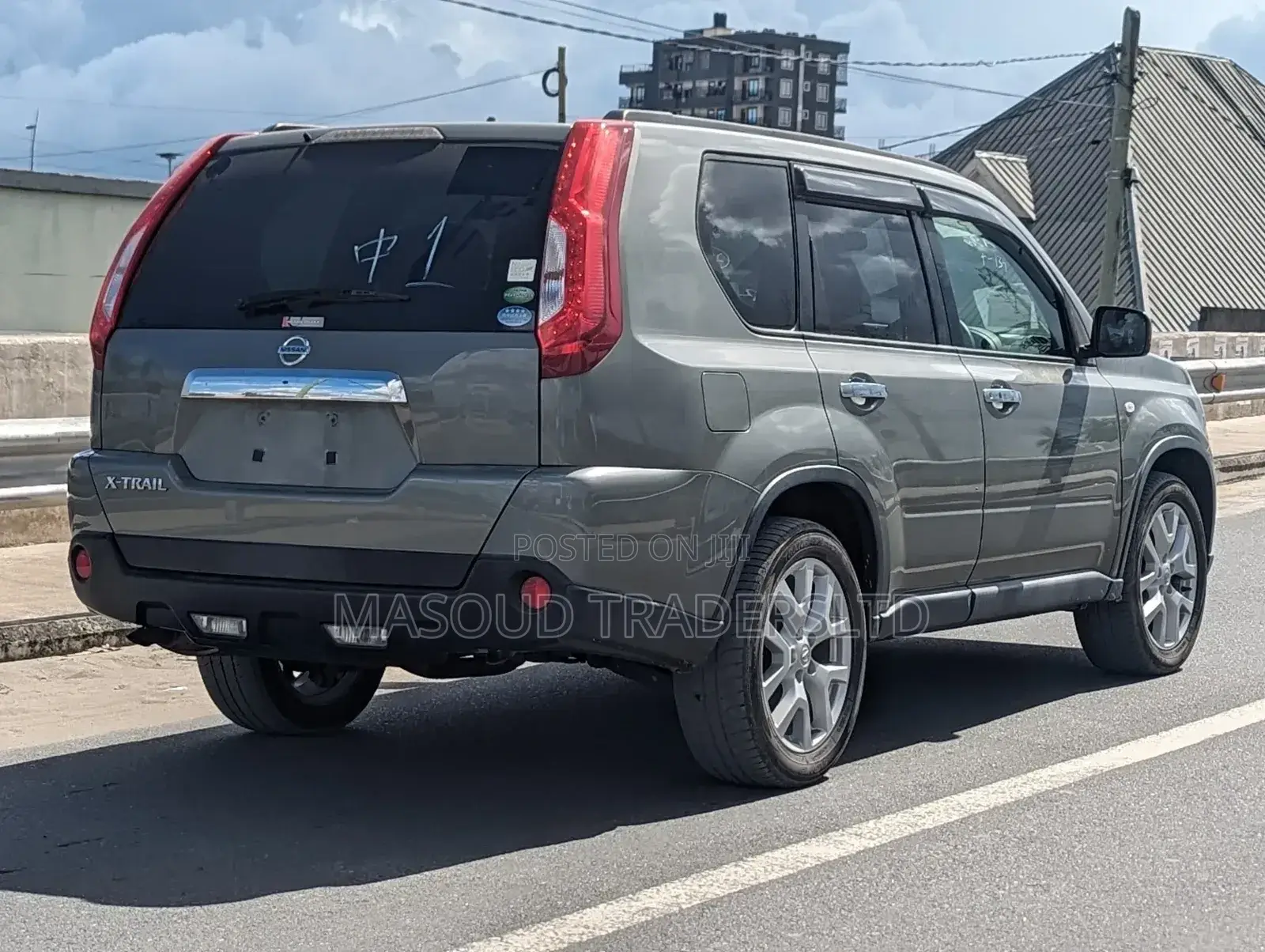 Nissan X-Trail 2.0 Petrol XE 2011 Gray