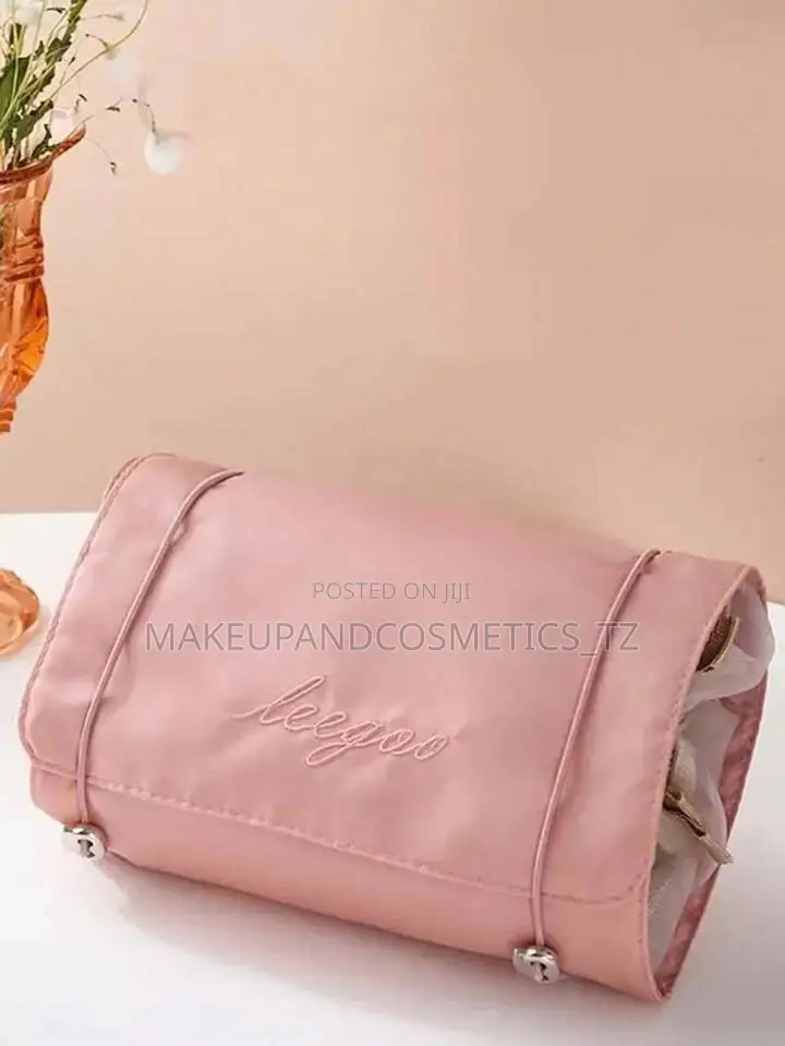 O9 - 70make Up Bag*1 in Stock*