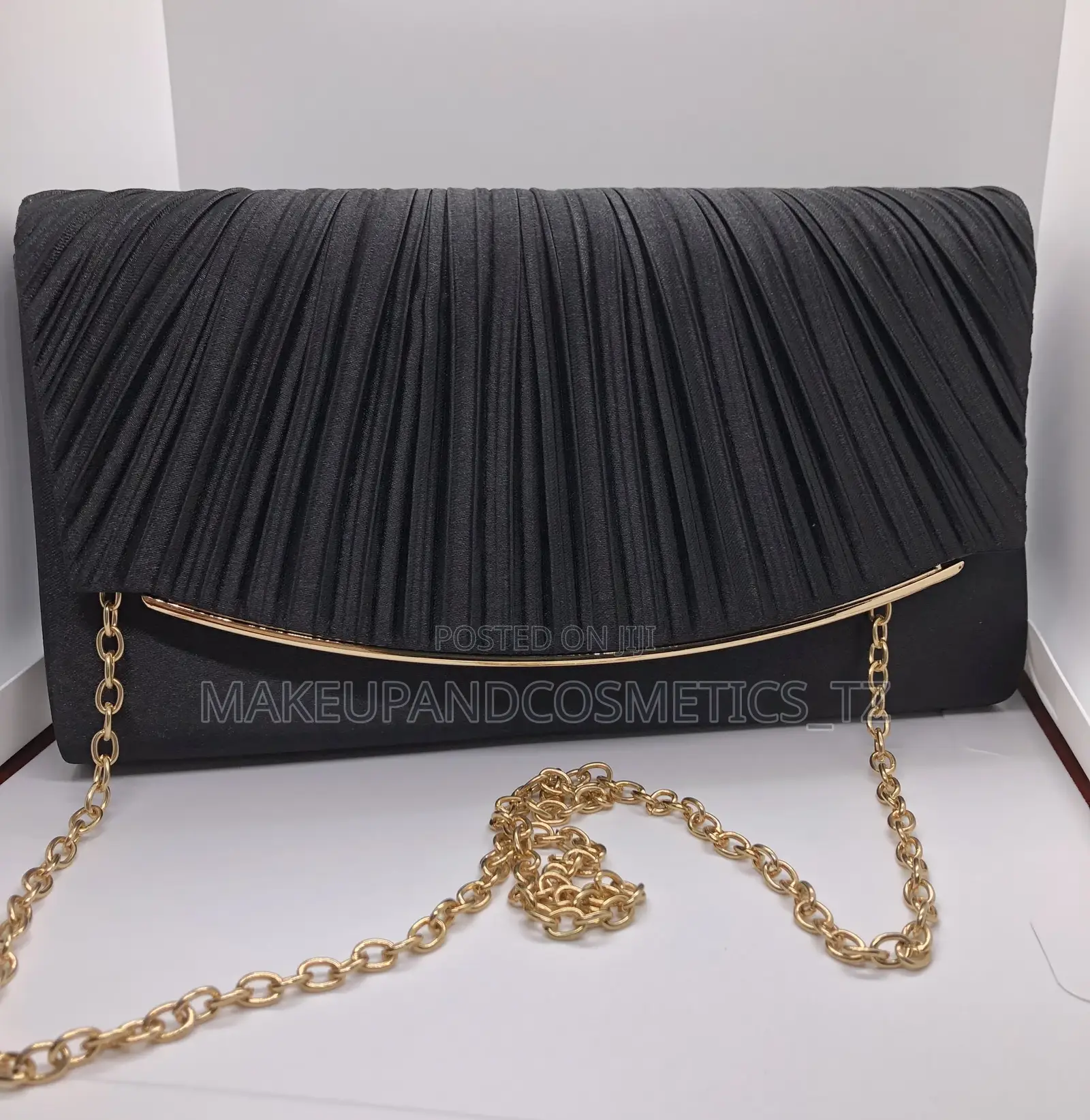 O12 - 65black Pleated Satin Cultch Bag*1 in Stock*