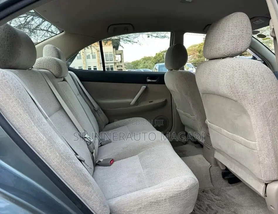 Toyota Premio 2004 Green