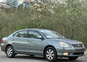 Toyota Premio 2004 Green