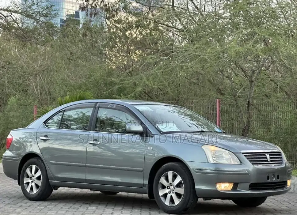 Toyota Premio 2004 Green