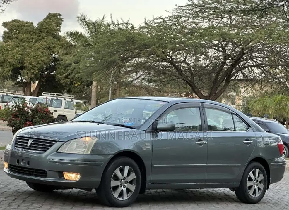 Toyota Premio 2004 Green