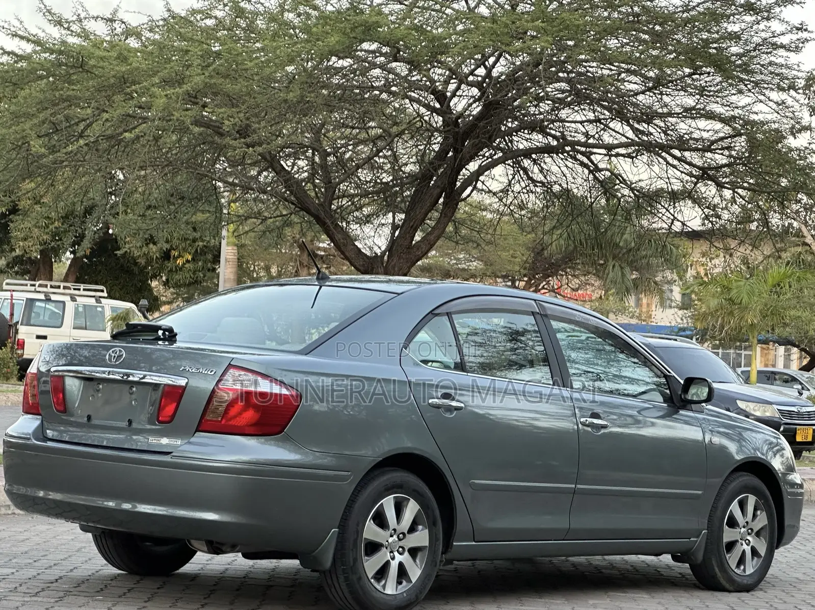 Toyota Premio 2004 Green