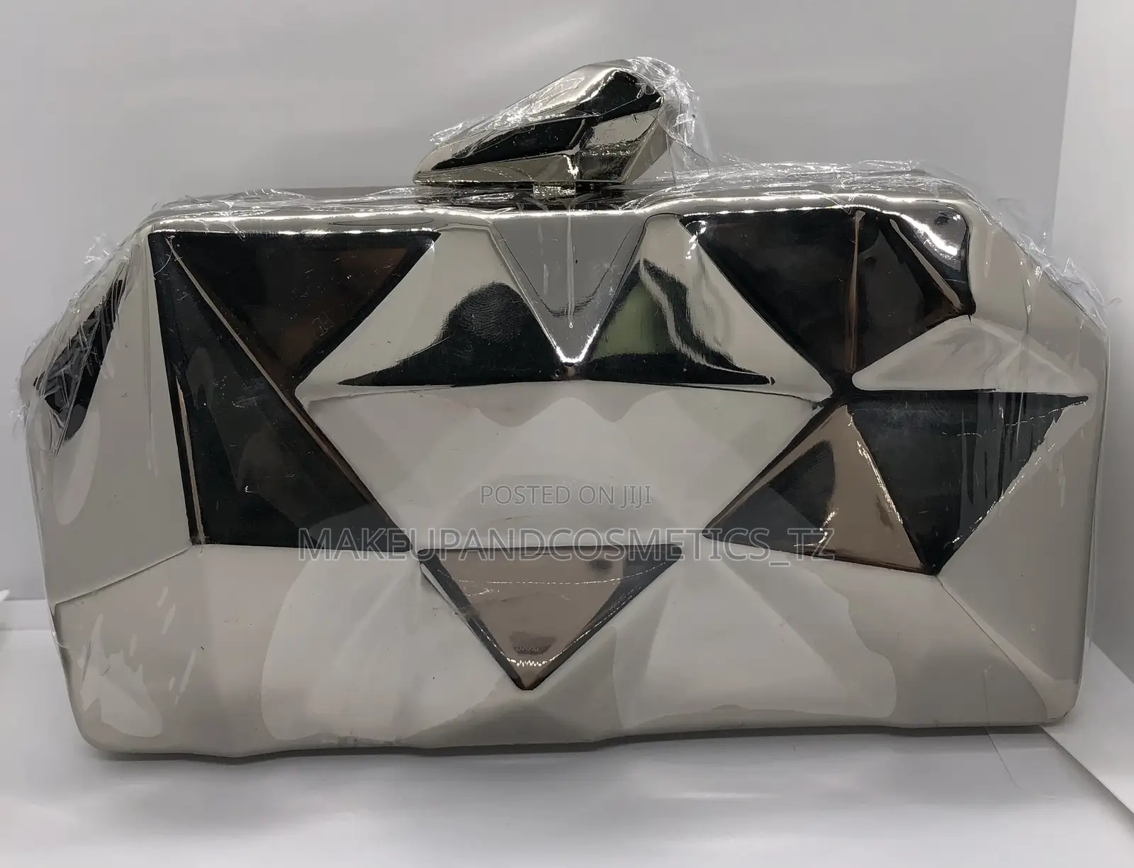 O21 - 125sliver Hard Case Clutch*1 in Stock*