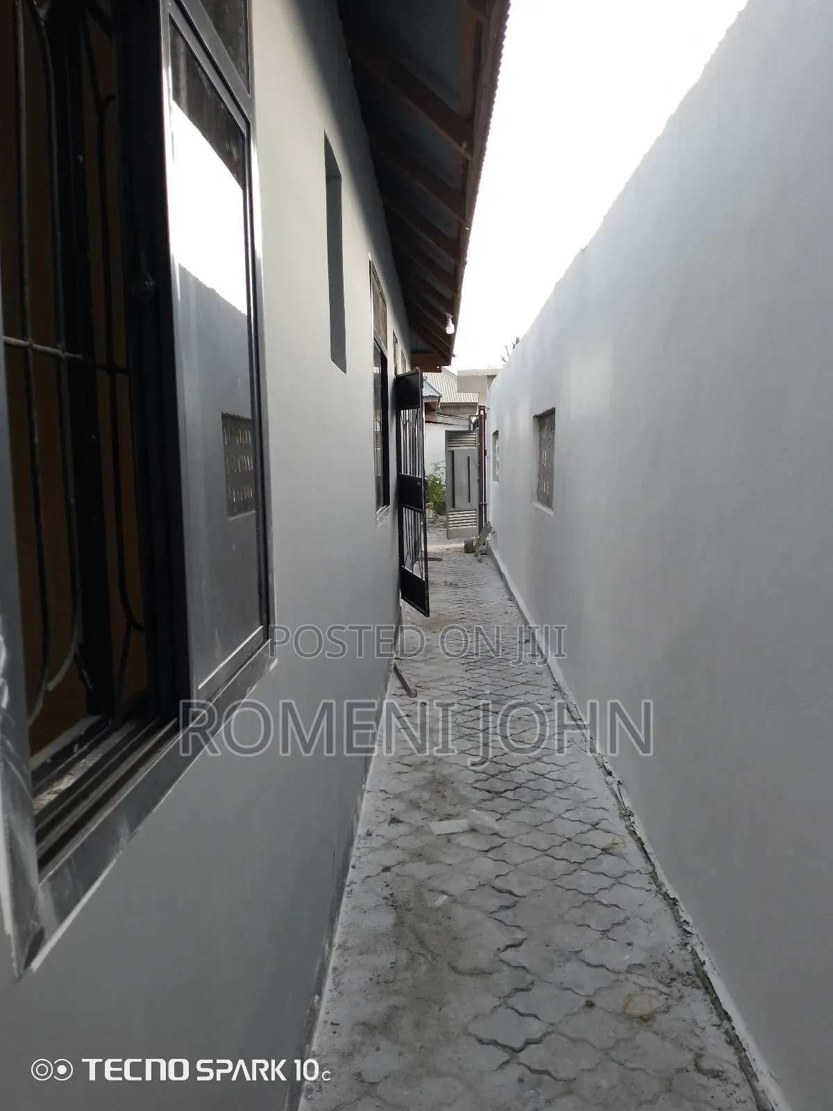 1bdrm Apartment in Tanzania Daresalaam, Ilala for rent