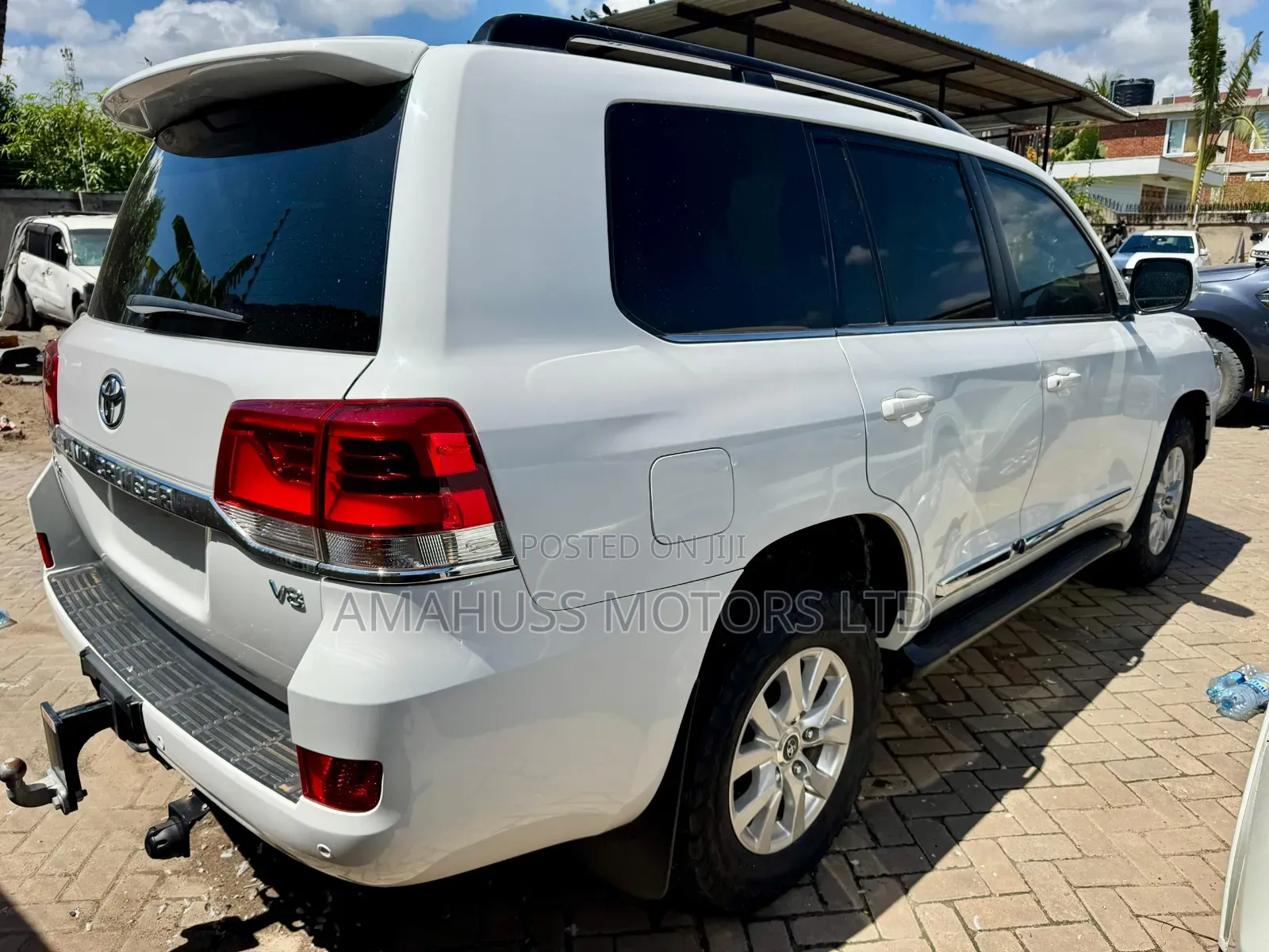 Toyota Land Cruiser 2020 White