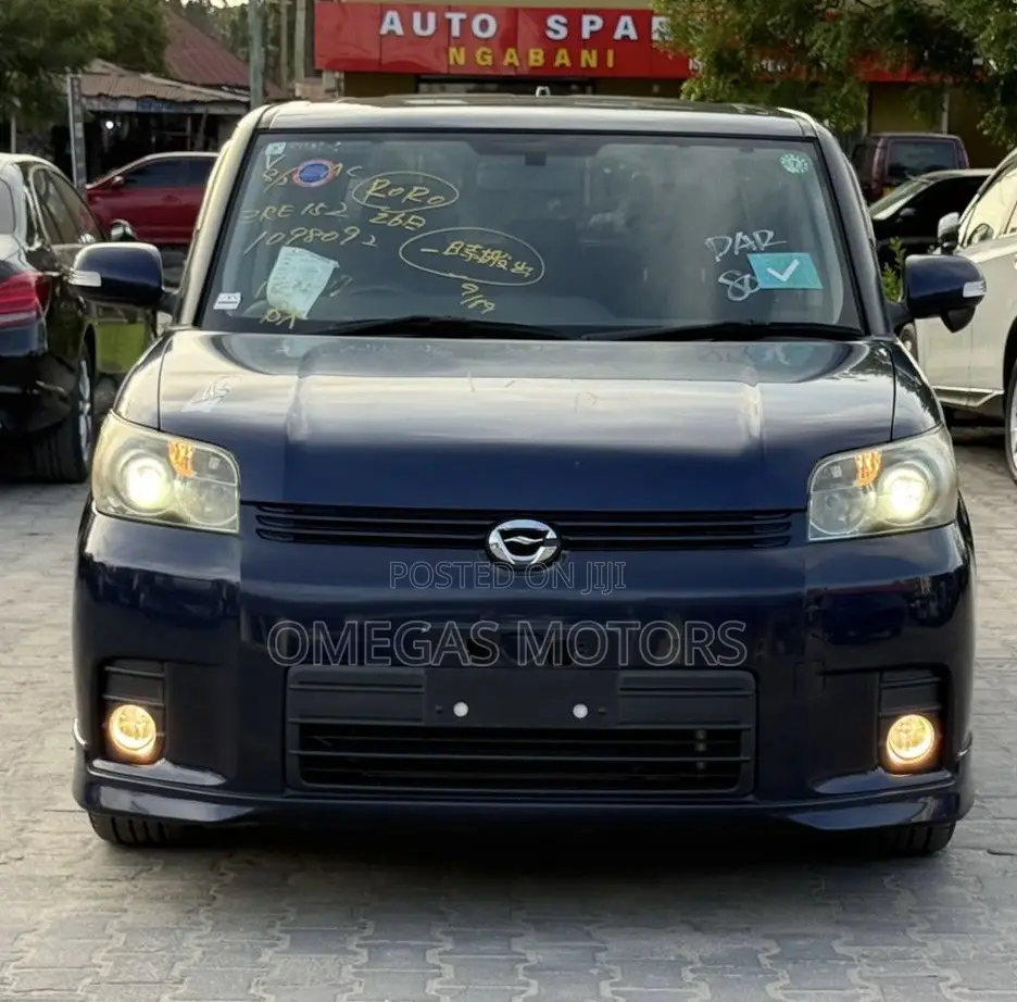 Toyota Corolla Rumion 2009 Black