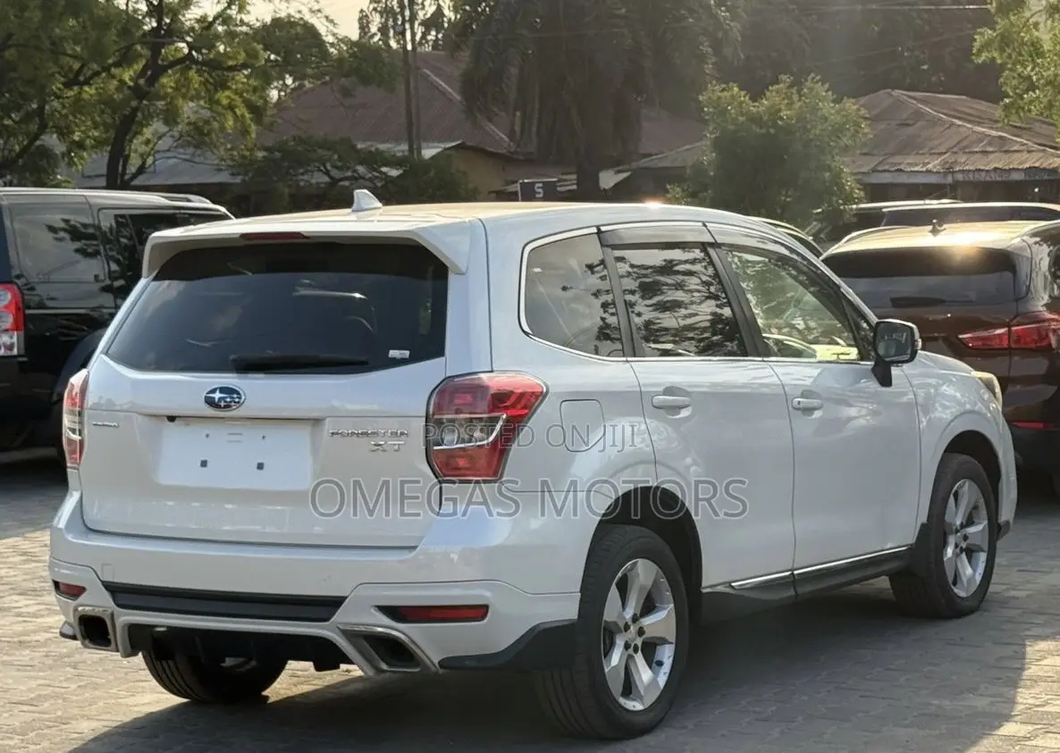 Subaru Forester 2014 White