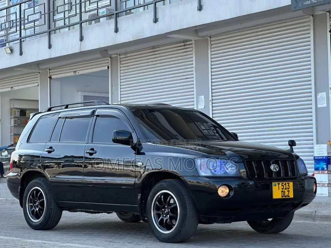 Toyota Kluger 2004 Black