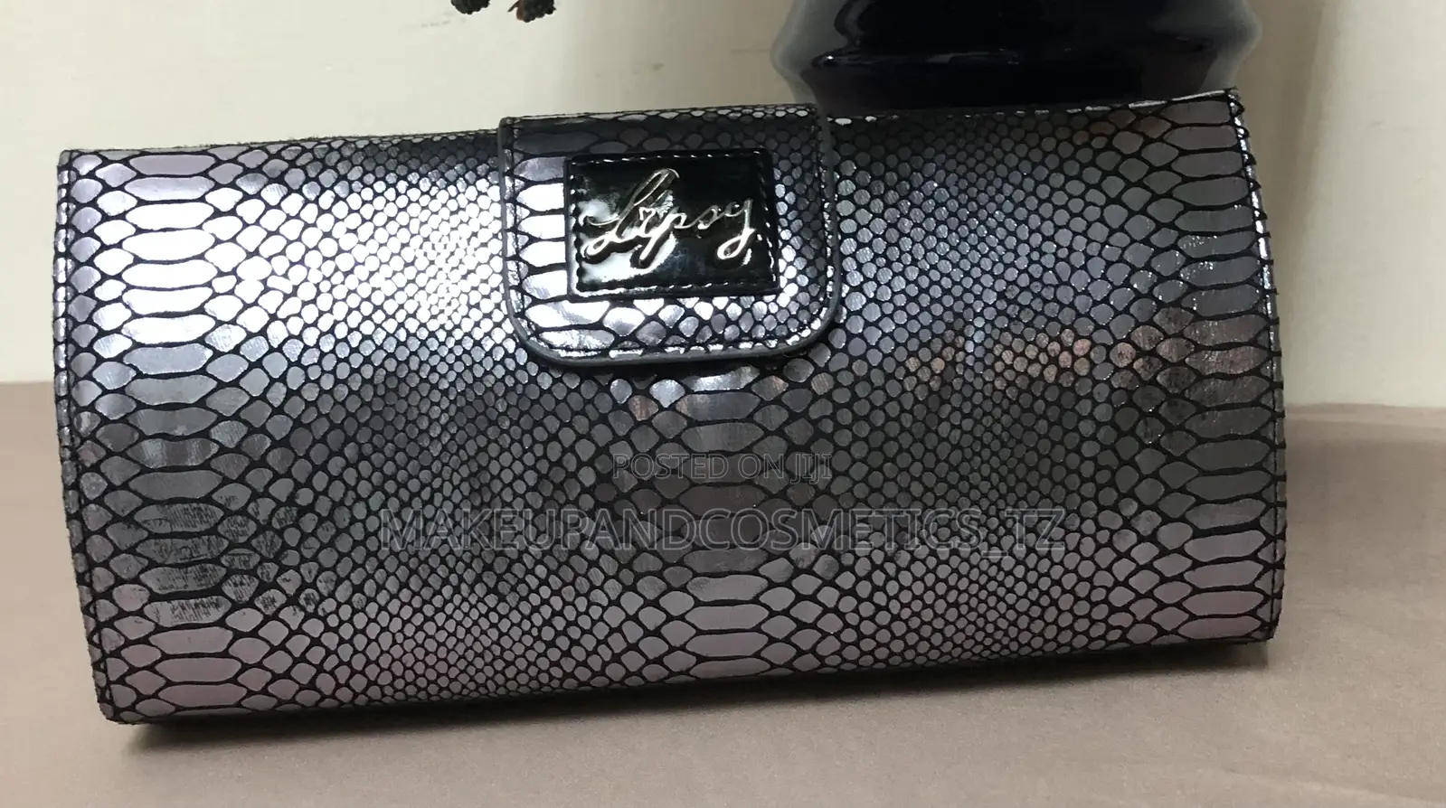 O7 - 65Lipsy Silver Clutch Bag*1 in Stock*