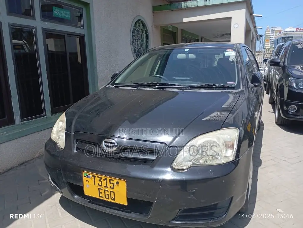 Toyota Corolla RunX 2005 Black