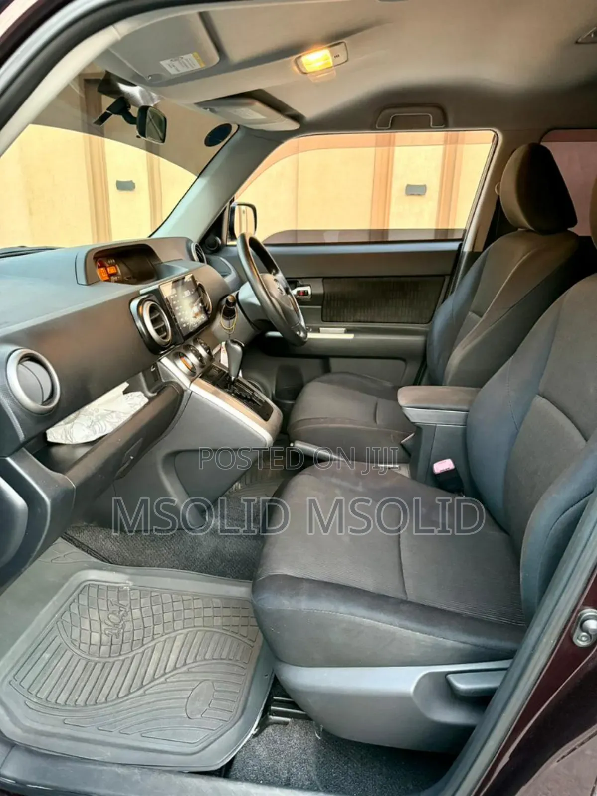 Toyota Corolla Rumion 2012 Burgundy