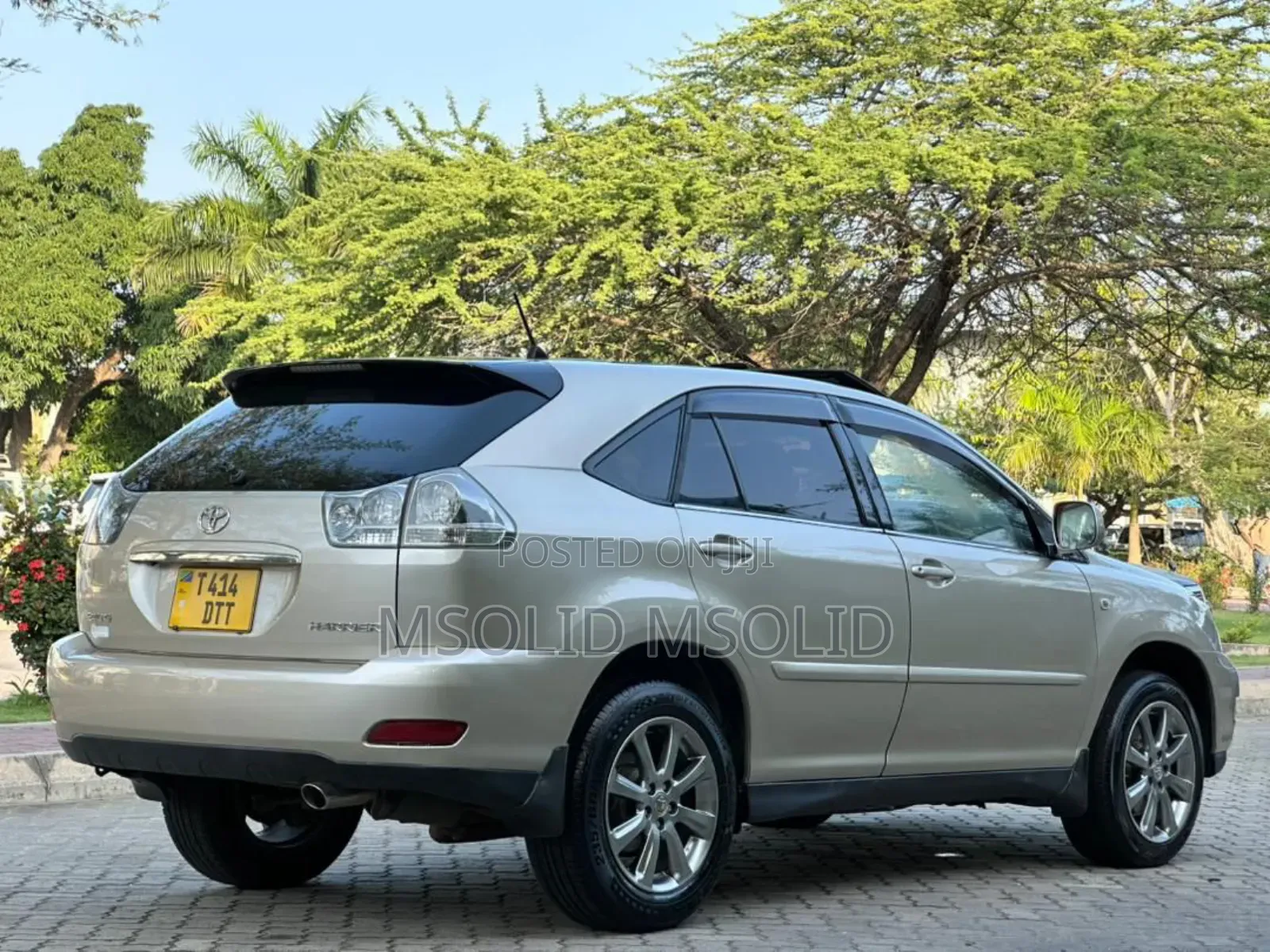 Toyota Harrier 2006 Silver