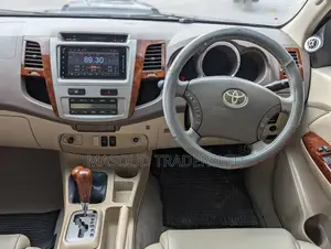 Toyota Fortuner 2.5 D AWD 2006 Black