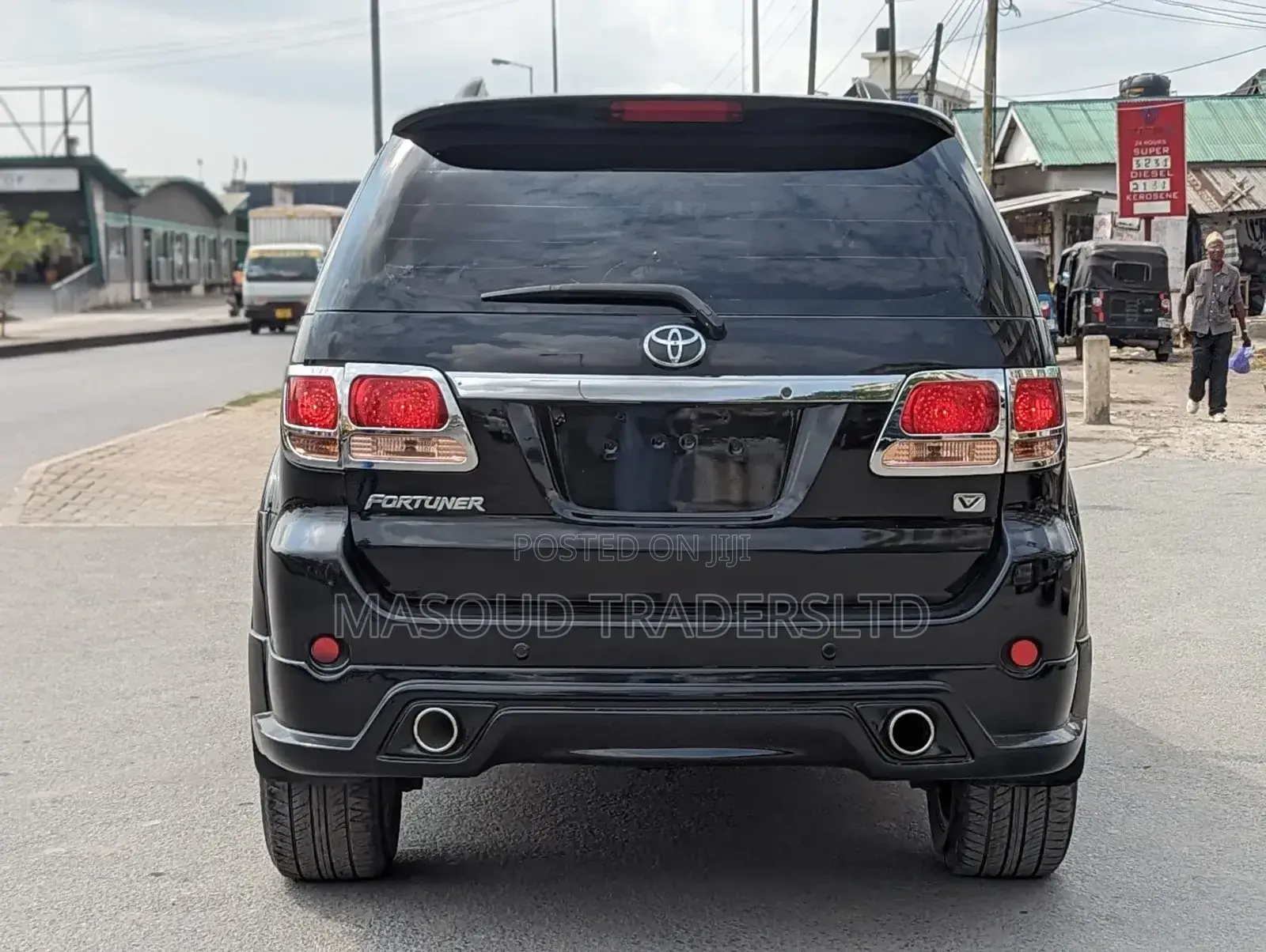 Toyota Fortuner 2.5 D AWD 2006 Black