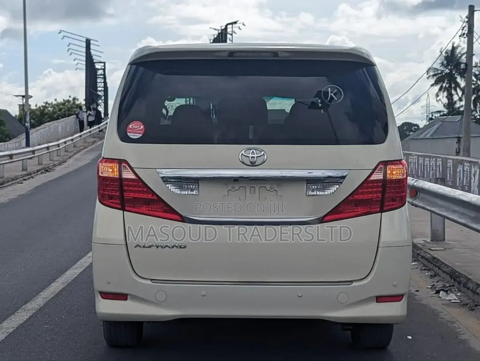 Toyota Alphard 2.4 Petrol AWD 2009 White