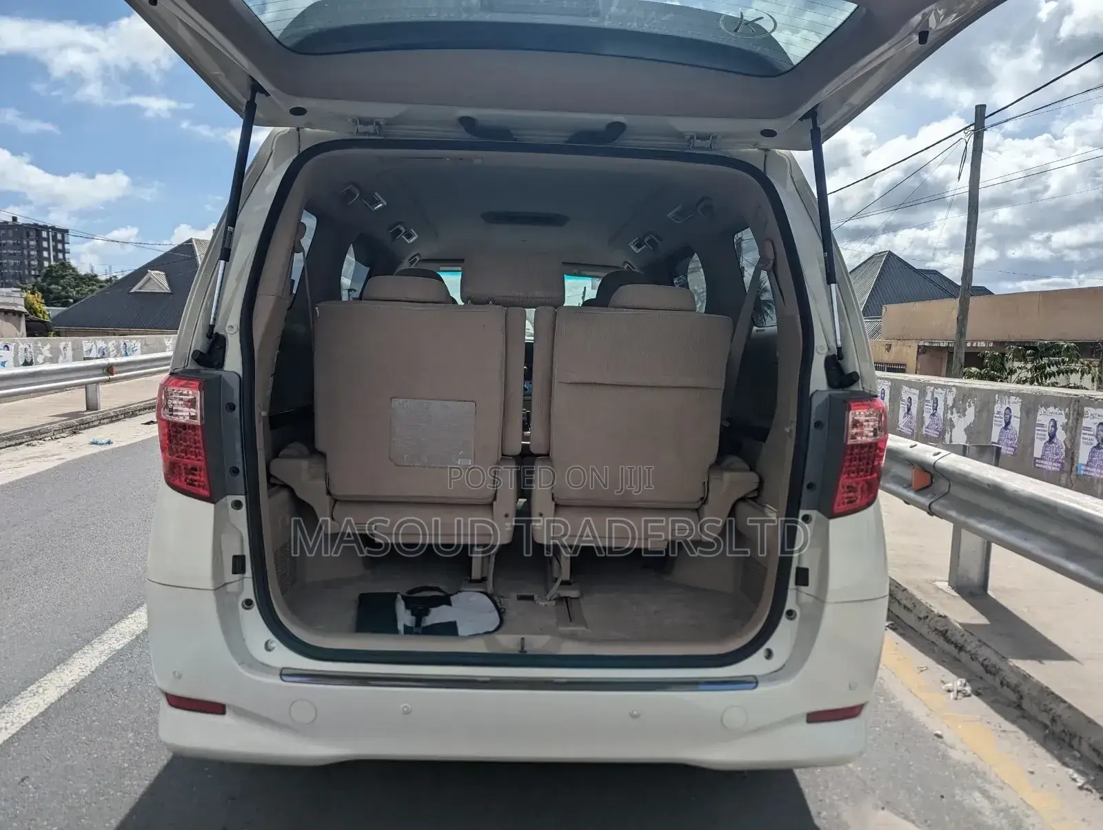 Toyota Alphard 2.4 Petrol AWD 2009 White