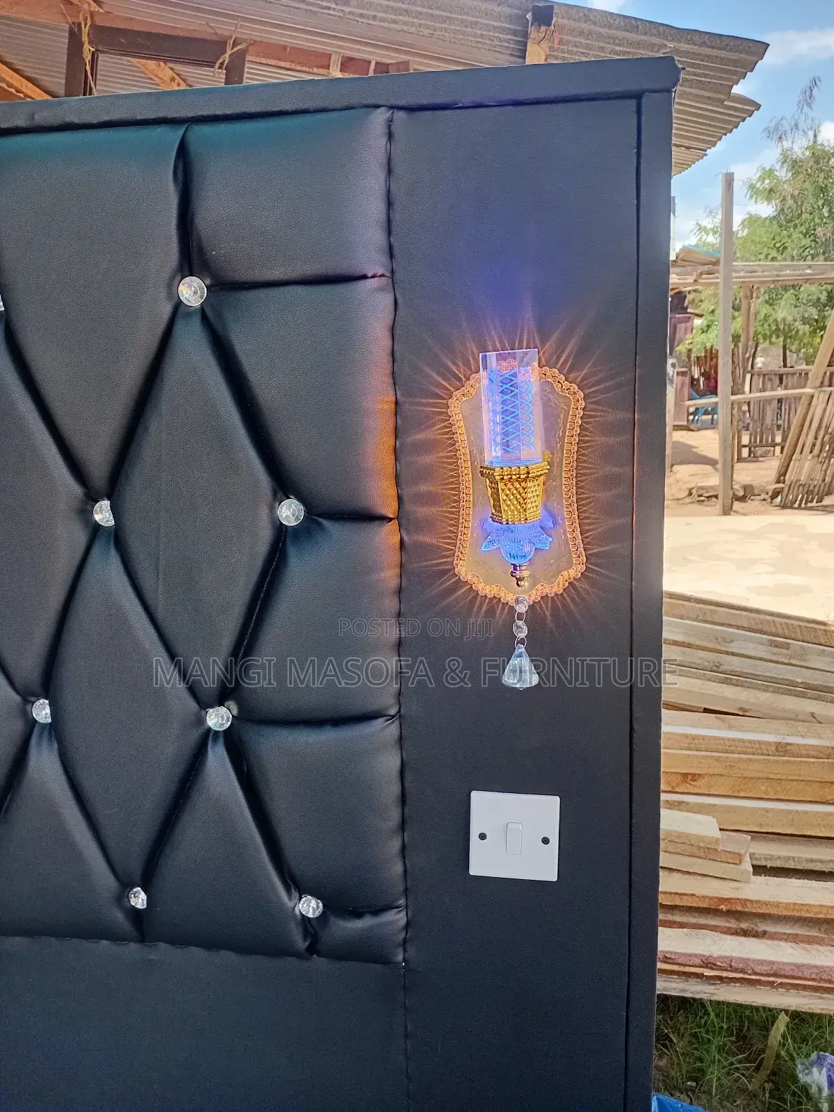 Kitanda Cha Sofa 5 Kwa 6 Size