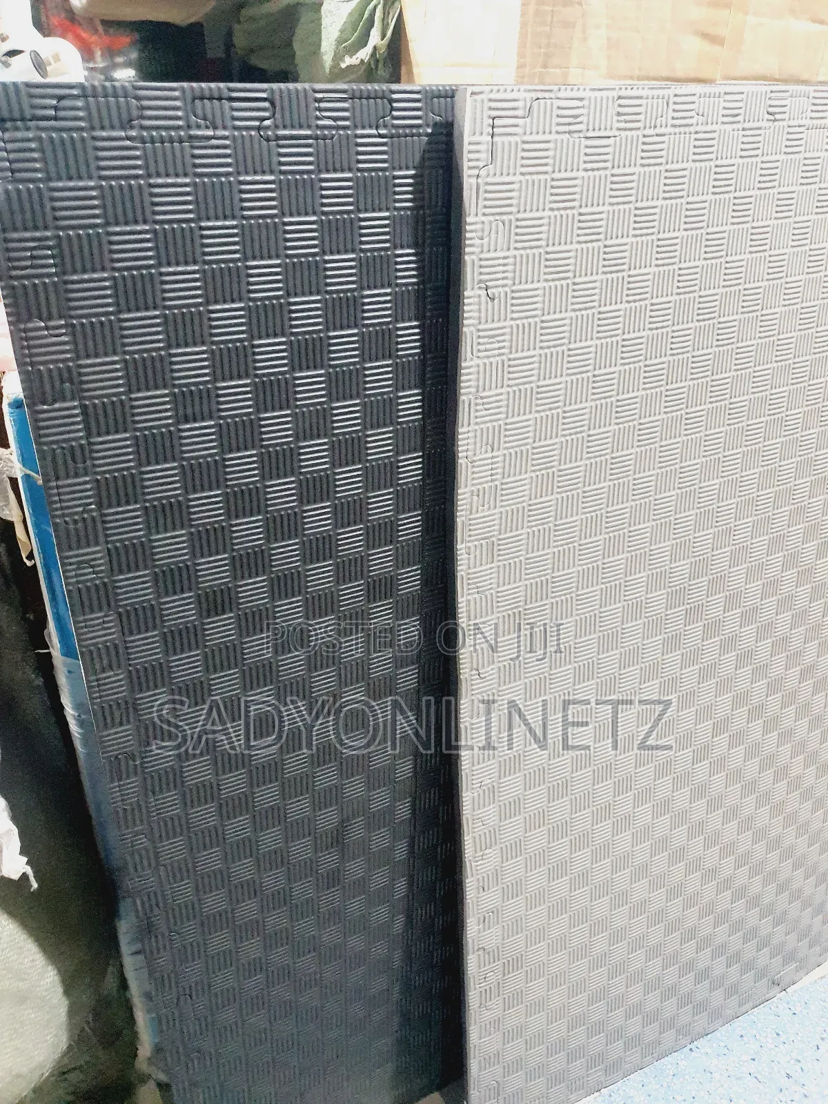 Gym Mats (1m×1m)