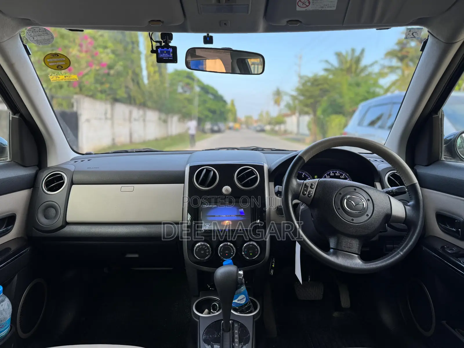 Mazda Verisa 2007 Black