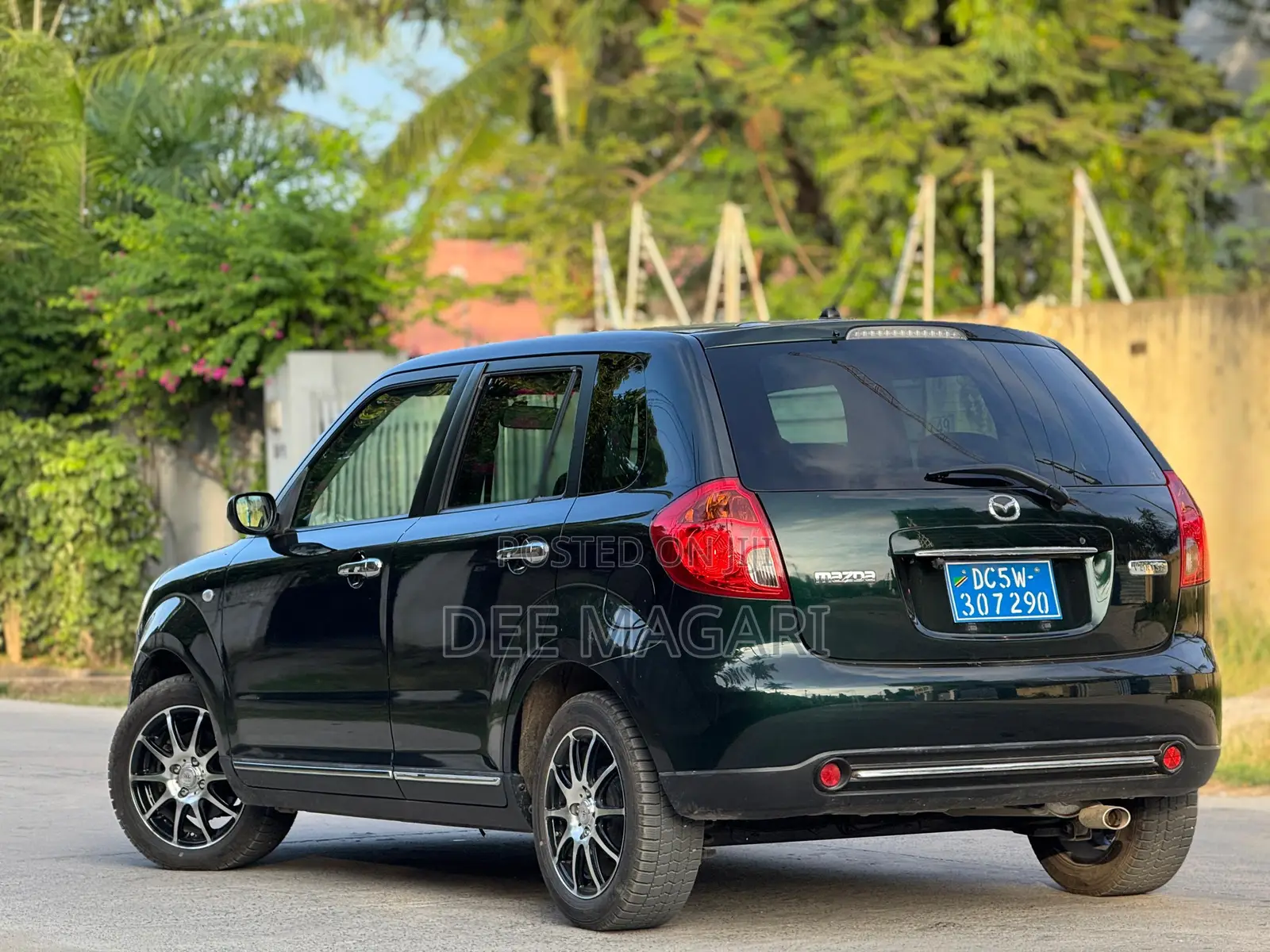 Mazda Verisa 2007 Black