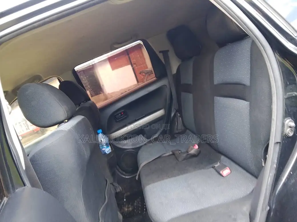 Toyota IST 2005 Black