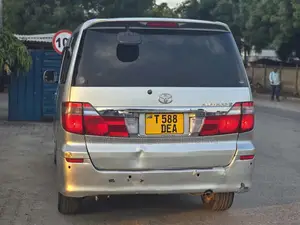 Toyota Alphard 2005 Silver