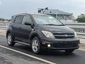 Toyota IST 2006 Black