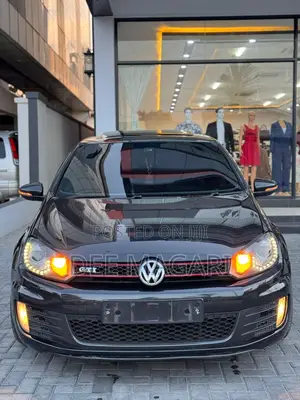 Volkswagen Golf 2012 Black
