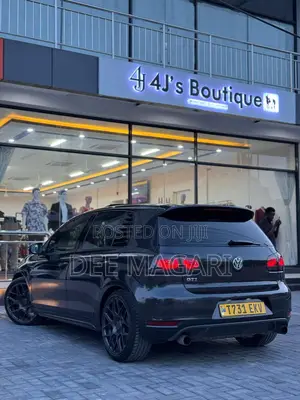 Volkswagen Golf 2012 Black
