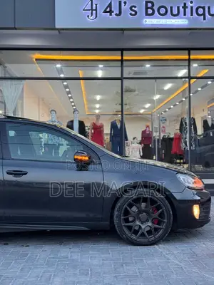 Volkswagen Golf 2012 Black