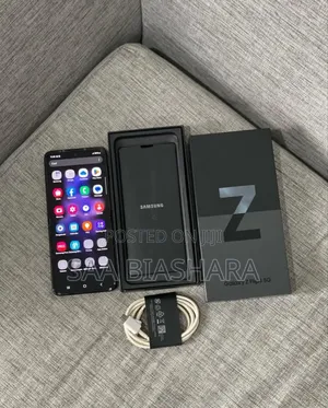 New Samsung Galaxy Z Flip 3 128 GB Black