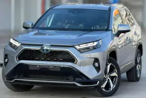 Toyota RAV4 Plug-In Hybrid 2025 Teal