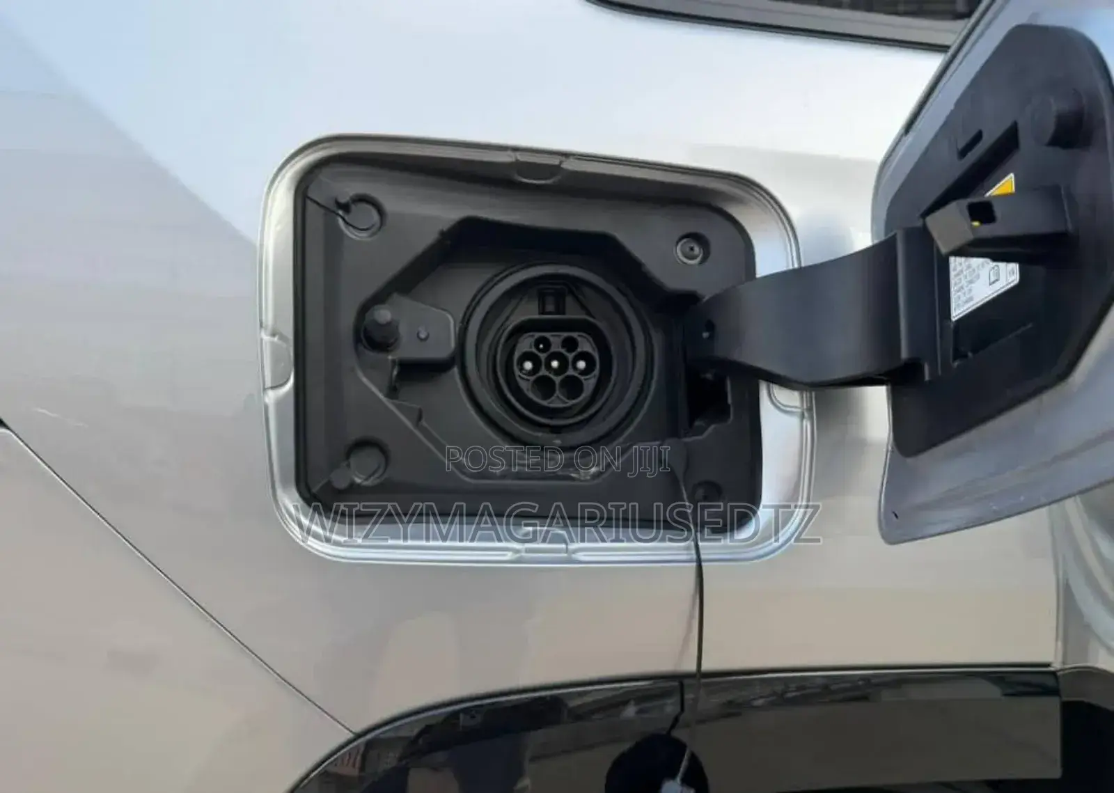 Toyota RAV4 Plug-In Hybrid 2025 Teal