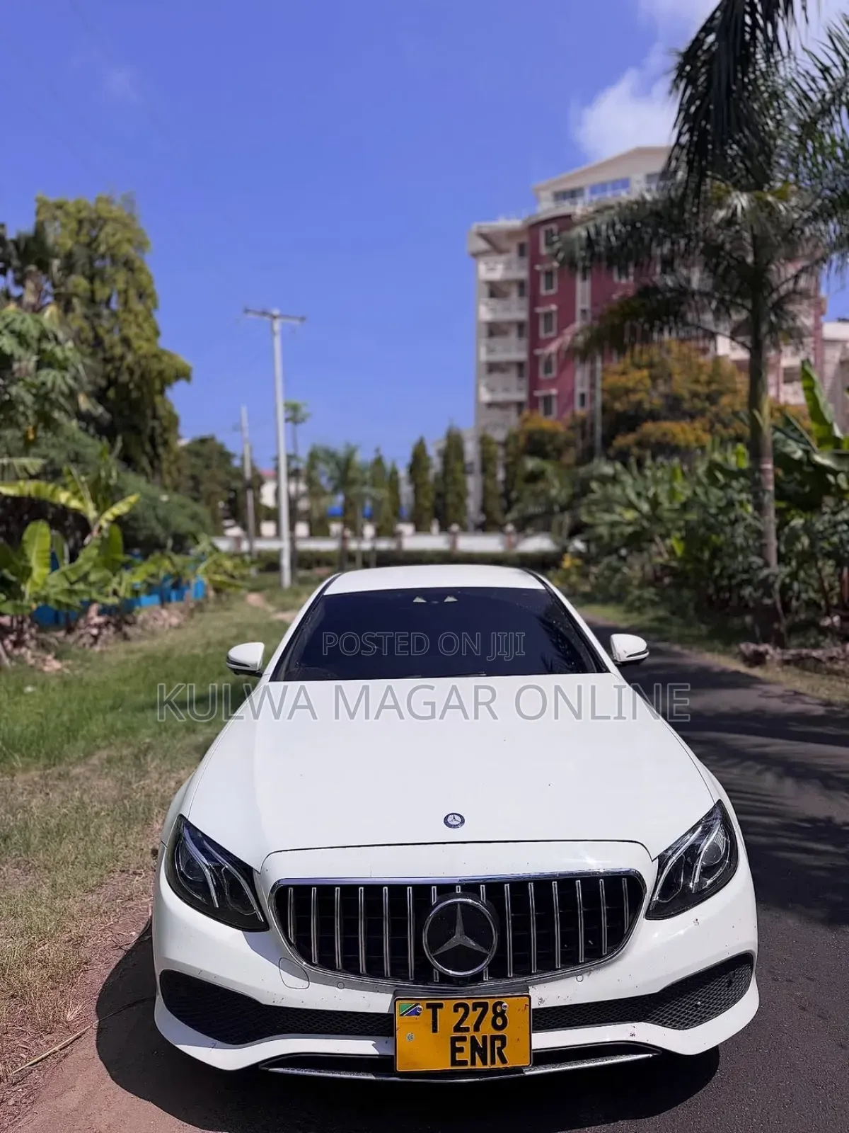 Mercedes-Benz E-Class 2023 White
