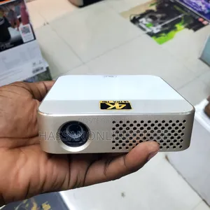 DLP Mini Smart Projector