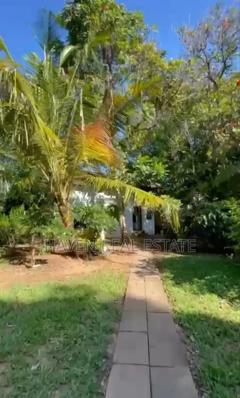 5bdrm House in Oyster Bay for sale