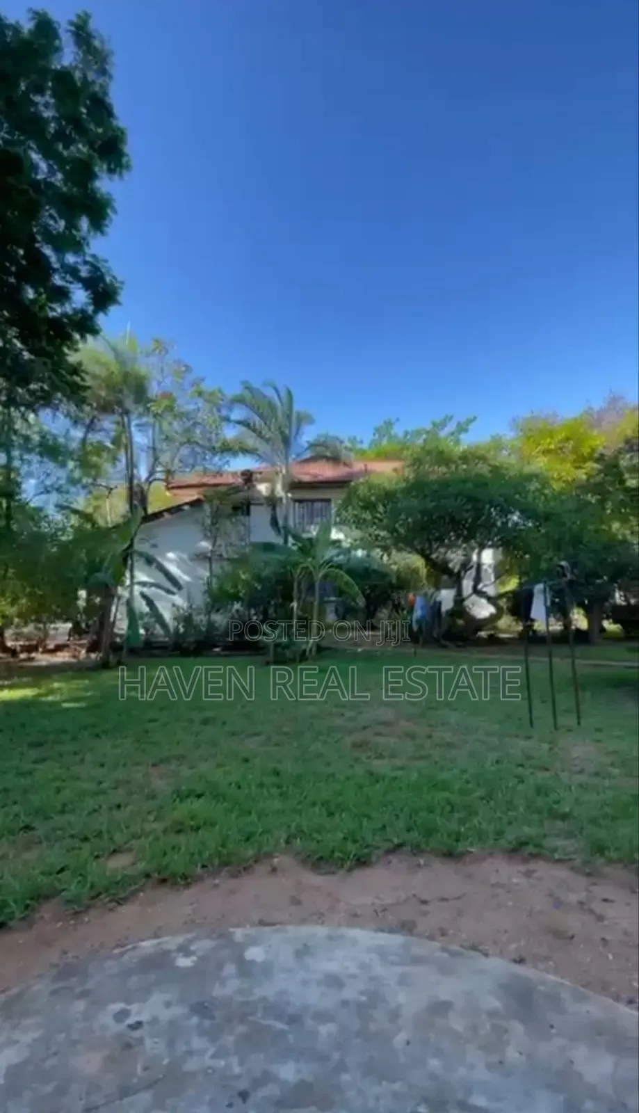 5bdrm House in Oyster Bay for sale