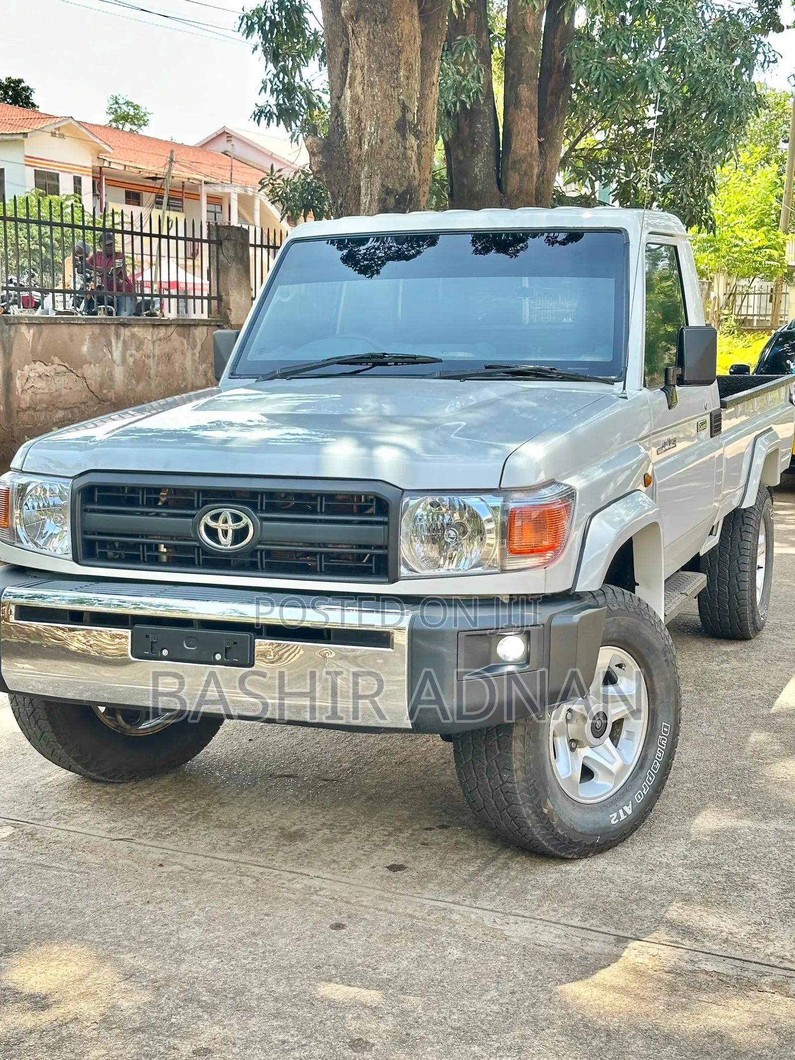 Toyota Land Cruiser 79 Series 2015 White