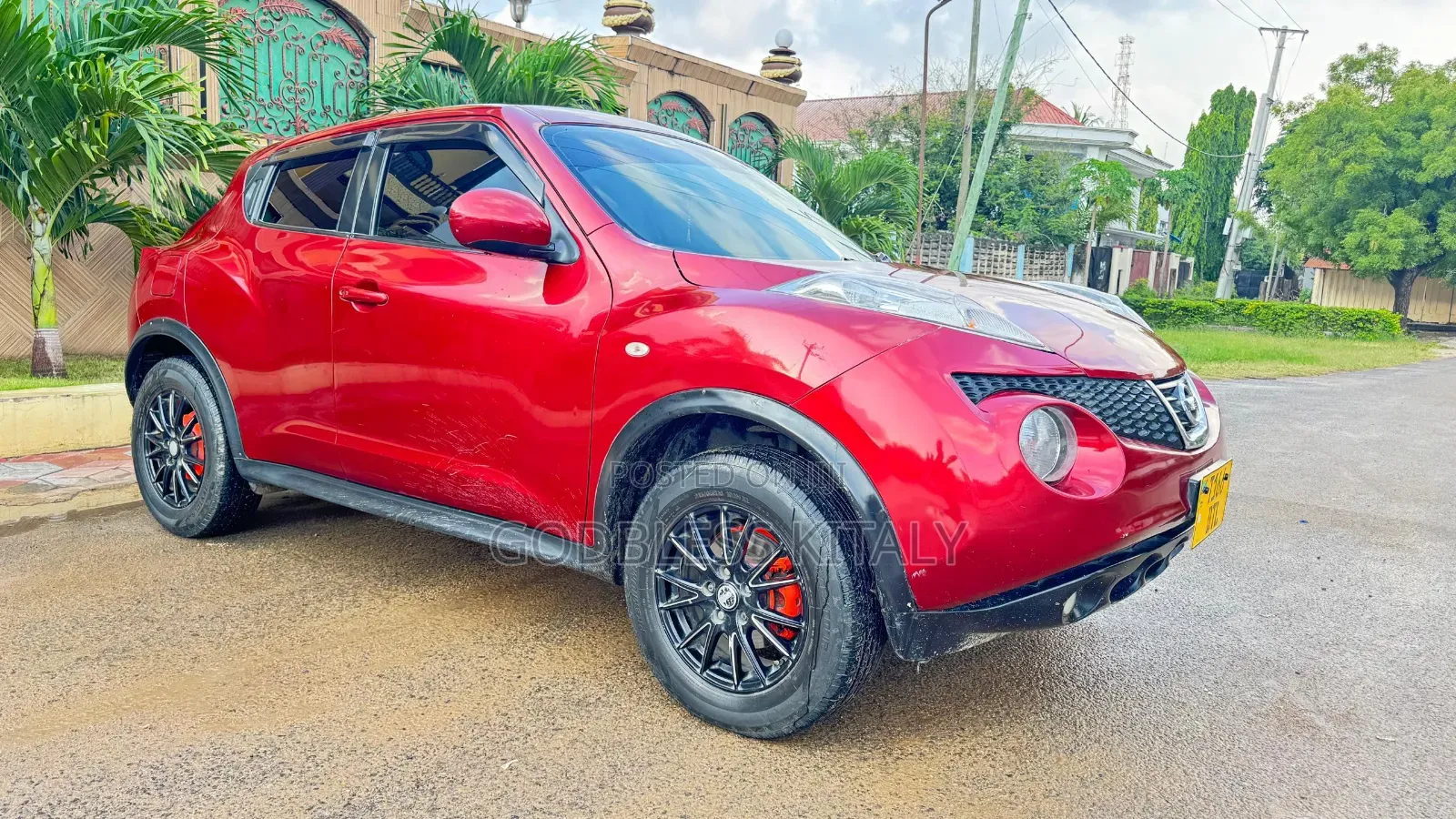 Nissan Juke SV 2012 Red